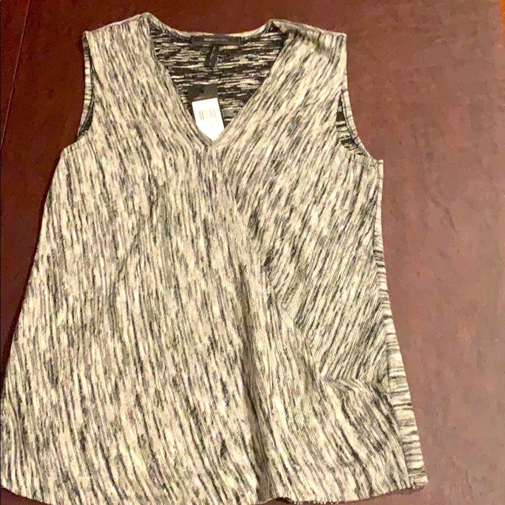 BCBGMAXAZRIA
Knit Wrap Top